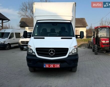 Белый Мерседес Sprinter, объемом двигателя 3 л и пробегом 300 тыс. км за 32455 $, фото 4 на Automoto.ua