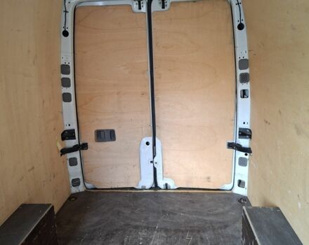 Белый Мерседес Sprinter, объемом двигателя 2.1 л и пробегом 320 тыс. км за 17500 $, фото 7 на Automoto.ua