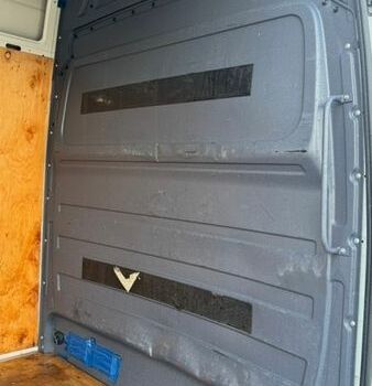 Белый Мерседес Sprinter, объемом двигателя 2.14 л и пробегом 380 тыс. км за 16800 $, фото 54 на Automoto.ua