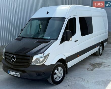 Белый Мерседес Sprinter, объемом двигателя 3 л и пробегом 687 тыс. км за 35999 $, фото 12 на Automoto.ua