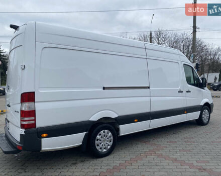 Белый Мерседес Sprinter, объемом двигателя 2.14 л и пробегом 352 тыс. км за 21450 $, фото 4 на Automoto.ua