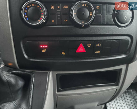 Белый Мерседес Sprinter, объемом двигателя 3 л и пробегом 300 тыс. км за 29500 $, фото 42 на Automoto.ua