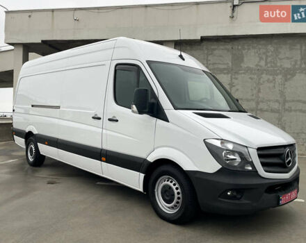 Белый Мерседес Sprinter, объемом двигателя 3 л и пробегом 300 тыс. км за 29500 $, фото 19 на Automoto.ua