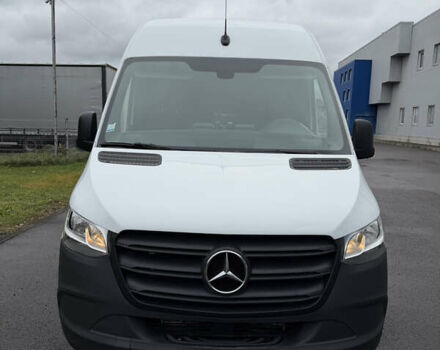 Белый Мерседес Sprinter, объемом двигателя 0 л и пробегом 250 тыс. км за 17200 $, фото 1 на Automoto.ua