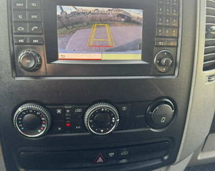 Белый Мерседес Sprinter, объемом двигателя 2.2 л и пробегом 278 тыс. км за 19300 $, фото 18 на Automoto.ua