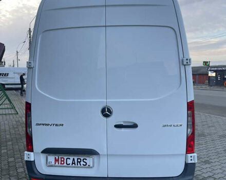 Белый Мерседес Sprinter, объемом двигателя 2.14 л и пробегом 366 тыс. км за 23000 $, фото 4 на Automoto.ua