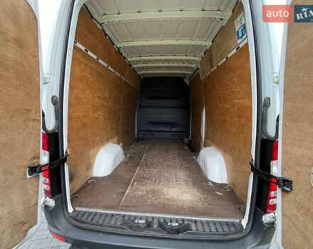 Белый Мерседес Sprinter, объемом двигателя 2.2 л и пробегом 260 тыс. км за 20500 $, фото 15 на Automoto.ua
