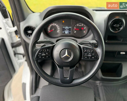 Белый Мерседес Sprinter, объемом двигателя 2.1 л и пробегом 314 тыс. км за 23990 $, фото 12 на Automoto.ua