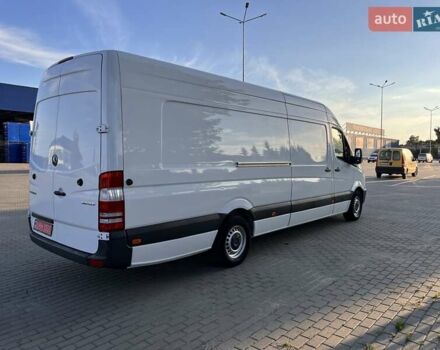 Белый Мерседес Sprinter, объемом двигателя 2.2 л и пробегом 288 тыс. км за 19700 $, фото 14 на Automoto.ua