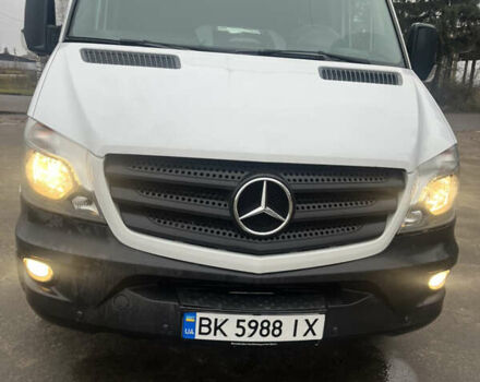 Белый Мерседес Sprinter, объемом двигателя 2.1 л и пробегом 390 тыс. км за 22500 $, фото 4 на Automoto.ua