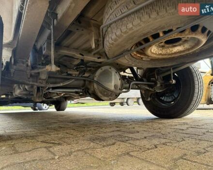 Белый Мерседес Sprinter, объемом двигателя 2.15 л и пробегом 300 тыс. км за 26000 $, фото 4 на Automoto.ua