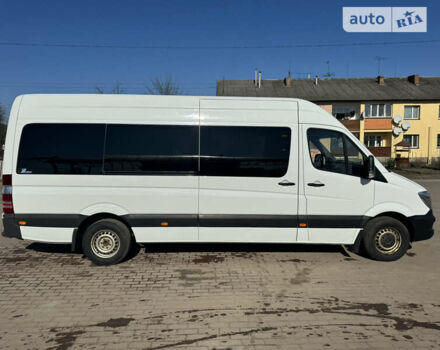 Белый Мерседес Sprinter, объемом двигателя 0 л и пробегом 450 тыс. км за 34000 $, фото 2 на Automoto.ua