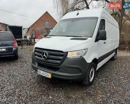 Белый Мерседес Sprinter, объемом двигателя 2.2 л и пробегом 146 тыс. км за 27900 $, фото 1 на Automoto.ua
