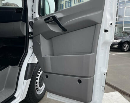 Белый Мерседес Sprinter, объемом двигателя 3 л и пробегом 300 тыс. км за 29500 $, фото 52 на Automoto.ua