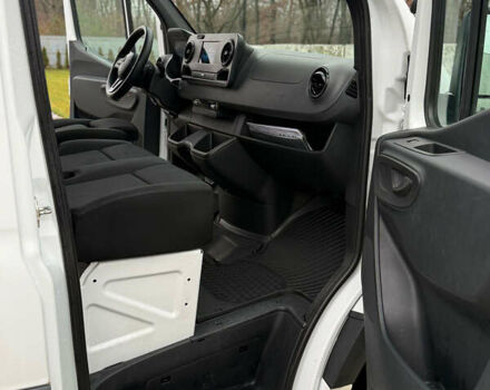 Белый Мерседес Sprinter, объемом двигателя 2.1 л и пробегом 314 тыс. км за 23990 $, фото 15 на Automoto.ua