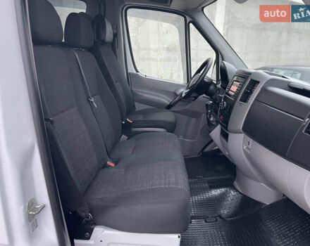 Белый Мерседес Sprinter, объемом двигателя 3 л и пробегом 300 тыс. км за 29500 $, фото 49 на Automoto.ua