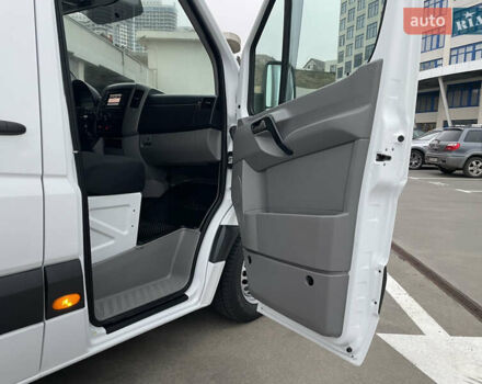Белый Мерседес Sprinter, объемом двигателя 3 л и пробегом 300 тыс. км за 29500 $, фото 53 на Automoto.ua