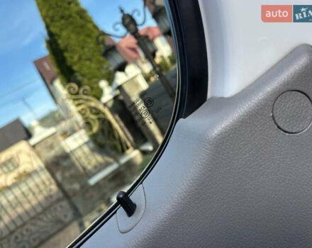 Білий Мерседес Sprinter, об'ємом двигуна 2.14 л та пробігом 160 тис. км за 24000 $, фото 38 на Automoto.ua