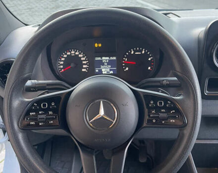 Белый Мерседес Sprinter, объемом двигателя 2.14 л и пробегом 366 тыс. км за 23000 $, фото 9 на Automoto.ua