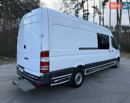 Белый Мерседес Sprinter, объемом двигателя 3 л и пробегом 220 тыс. км за 31500 $, фото 6 на Automoto.ua