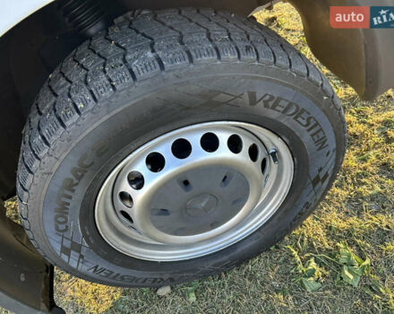 Белый Мерседес Sprinter, объемом двигателя 3 л и пробегом 150 тыс. км за 23800 $, фото 27 на Automoto.ua