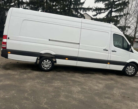 Белый Мерседес Sprinter, объемом двигателя 2.1 л и пробегом 390 тыс. км за 22500 $, фото 14 на Automoto.ua