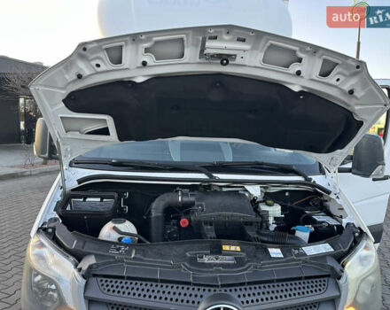 Белый Мерседес Sprinter, объемом двигателя 2.2 л и пробегом 264 тыс. км за 24300 $, фото 29 на Automoto.ua