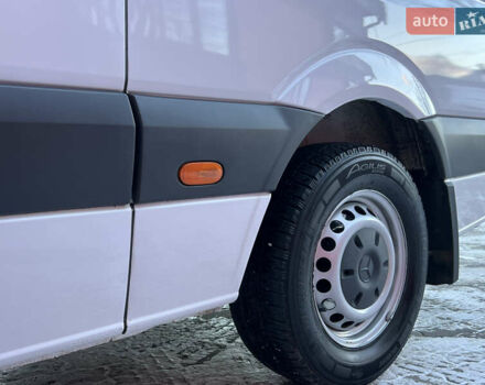 Белый Мерседес Sprinter, объемом двигателя 2.2 л и пробегом 370 тыс. км за 18300 $, фото 50 на Automoto.ua