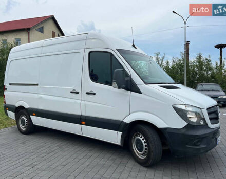 Белый Мерседес Sprinter, объемом двигателя 2.2 л и пробегом 260 тыс. км за 20500 $, фото 2 на Automoto.ua