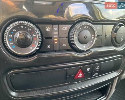 Білий Мерседес Sprinter, об'ємом двигуна 2.14 л та пробігом 368 тис. км за 25750 $, фото 80 на Automoto.ua