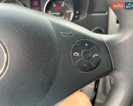 Белый Мерседес Sprinter, объемом двигателя 2.2 л и пробегом 260 тыс. км за 20500 $, фото 5 на Automoto.ua