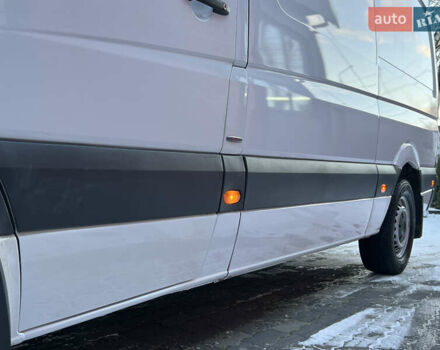 Белый Мерседес Sprinter, объемом двигателя 2.2 л и пробегом 370 тыс. км за 18300 $, фото 23 на Automoto.ua