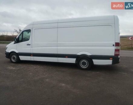 Белый Мерседес Sprinter, объемом двигателя 2.2 л и пробегом 262 тыс. км за 20700 $, фото 3 на Automoto.ua