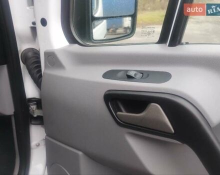 Белый Мерседес Sprinter, объемом двигателя 2.2 л и пробегом 262 тыс. км за 20700 $, фото 20 на Automoto.ua