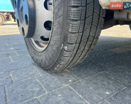 Белый Мерседес Sprinter, объемом двигателя 2.1 л и пробегом 184 тыс. км за 32500 $, фото 4 на Automoto.ua