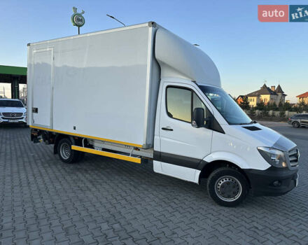 Белый Мерседес Sprinter, объемом двигателя 2.2 л и пробегом 264 тыс. км за 24300 $, фото 1 на Automoto.ua