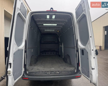 Білий Мерседес Sprinter, об'ємом двигуна 2.14 л та пробігом 262 тис. км за 23000 $, фото 7 на Automoto.ua