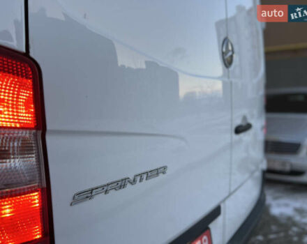 Белый Мерседес Sprinter, объемом двигателя 2.2 л и пробегом 370 тыс. км за 18300 $, фото 56 на Automoto.ua