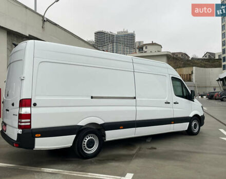 Белый Мерседес Sprinter, объемом двигателя 3 л и пробегом 300 тыс. км за 29500 $, фото 14 на Automoto.ua