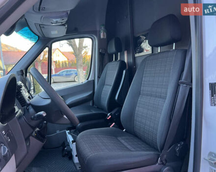 Белый Мерседес Sprinter, объемом двигателя 2.2 л и пробегом 370 тыс. км за 18300 $, фото 38 на Automoto.ua