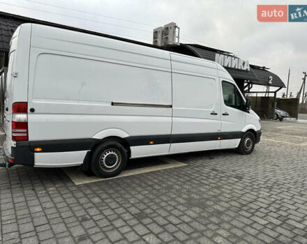 Белый Мерседес Sprinter, объемом двигателя 2.2 л и пробегом 468 тыс. км за 21000 $, фото 7 на Automoto.ua