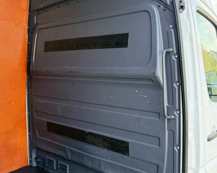Белый Мерседес Sprinter, объемом двигателя 2.2 л и пробегом 278 тыс. км за 19300 $, фото 17 на Automoto.ua