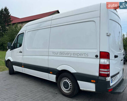 Белый Мерседес Sprinter, объемом двигателя 2.2 л и пробегом 260 тыс. км за 20500 $, фото 4 на Automoto.ua