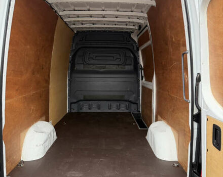 Белый Мерседес Sprinter, объемом двигателя 0 л и пробегом 250 тыс. км за 17200 $, фото 11 на Automoto.ua