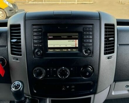 Белый Мерседес Sprinter, объемом двигателя 2.2 л и пробегом 309 тыс. км за 20300 $, фото 16 на Automoto.ua