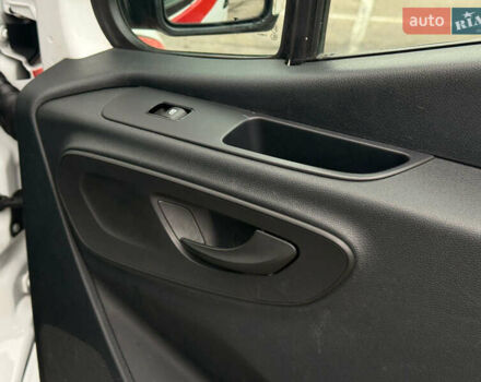 Білий Мерседес Sprinter, об'ємом двигуна 2.1 л та пробігом 313 тис. км за 25900 $, фото 18 на Automoto.ua