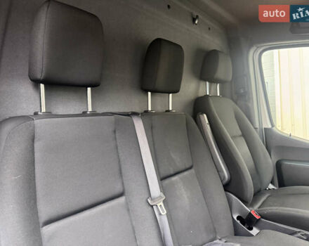 Білий Мерседес Sprinter, об'ємом двигуна 2.14 л та пробігом 262 тис. км за 23000 $, фото 10 на Automoto.ua