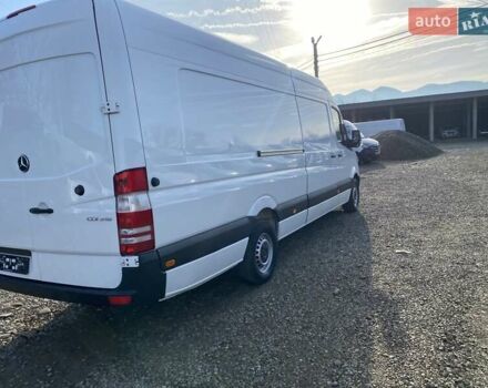 Белый Мерседес Sprinter, объемом двигателя 2.2 л и пробегом 290 тыс. км за 19950 $, фото 10 на Automoto.ua