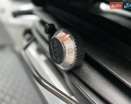 Білий Мерседес Sprinter, об'ємом двигуна 3.03 л та пробігом 140 тис. км за 23800 $, фото 52 на Automoto.ua