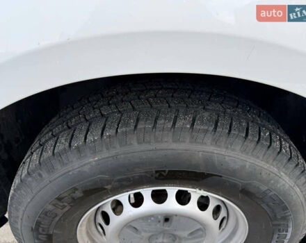 Білий Мерседес Sprinter, об'ємом двигуна 3 л та пробігом 205 тис. км за 34999 $, фото 17 на Automoto.ua